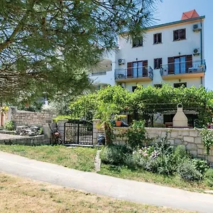 Adria Apartman