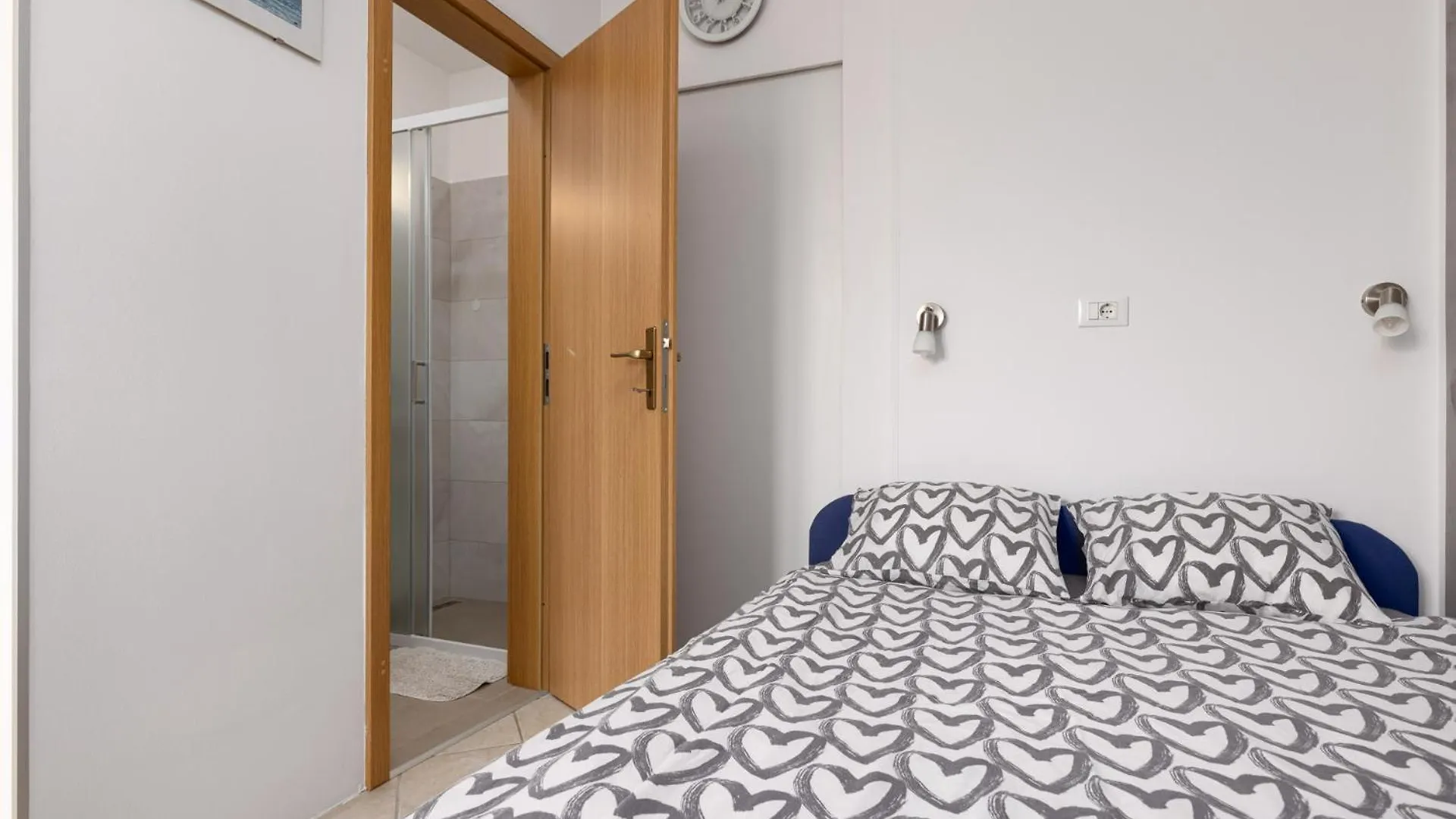 Apartment Studio With Terrace & Sea View Vrsar Croatia
