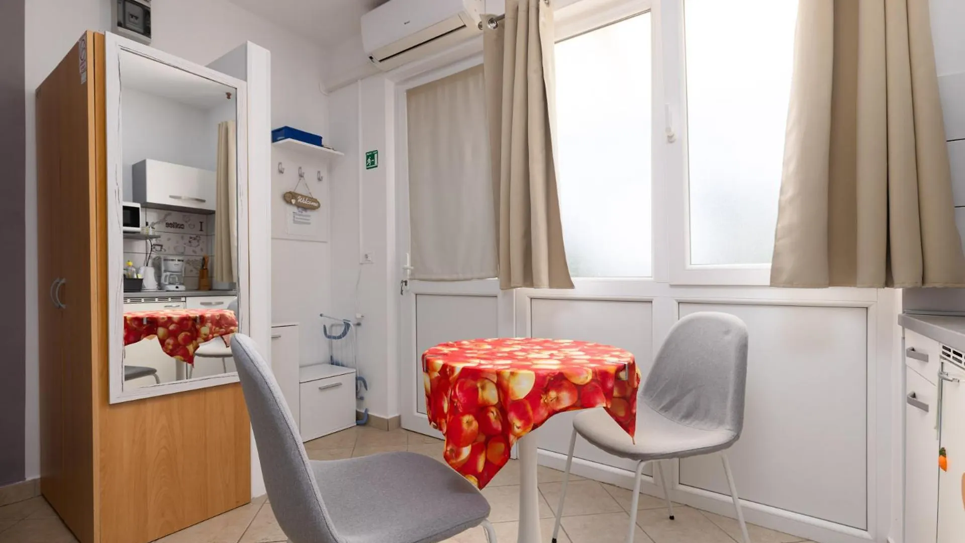 Apartment Studio With Terrace & Sea View Vrsar