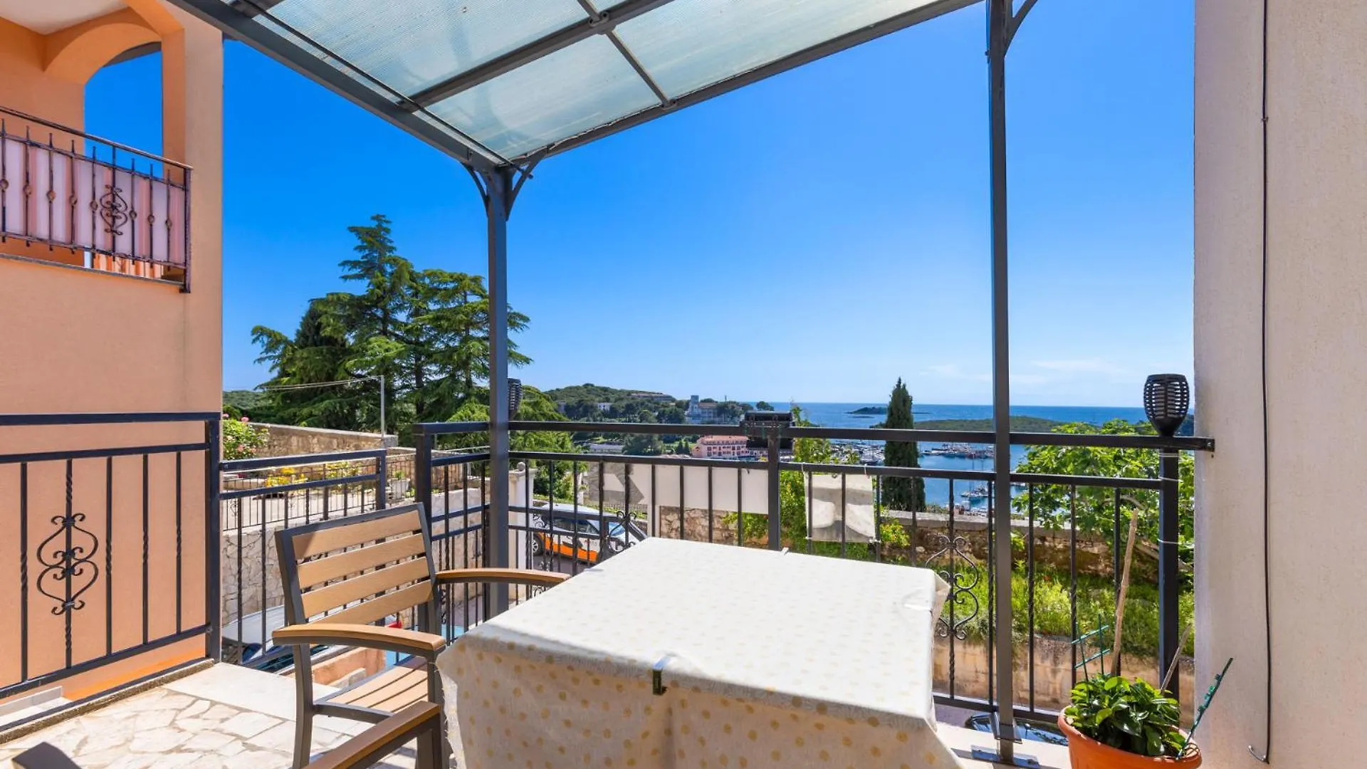 Studio With Terrace & Sea View Vrsar